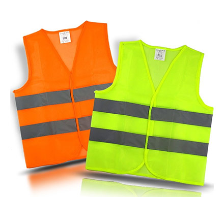 Светоотражающие жилеты: оранжевый и жёлтый